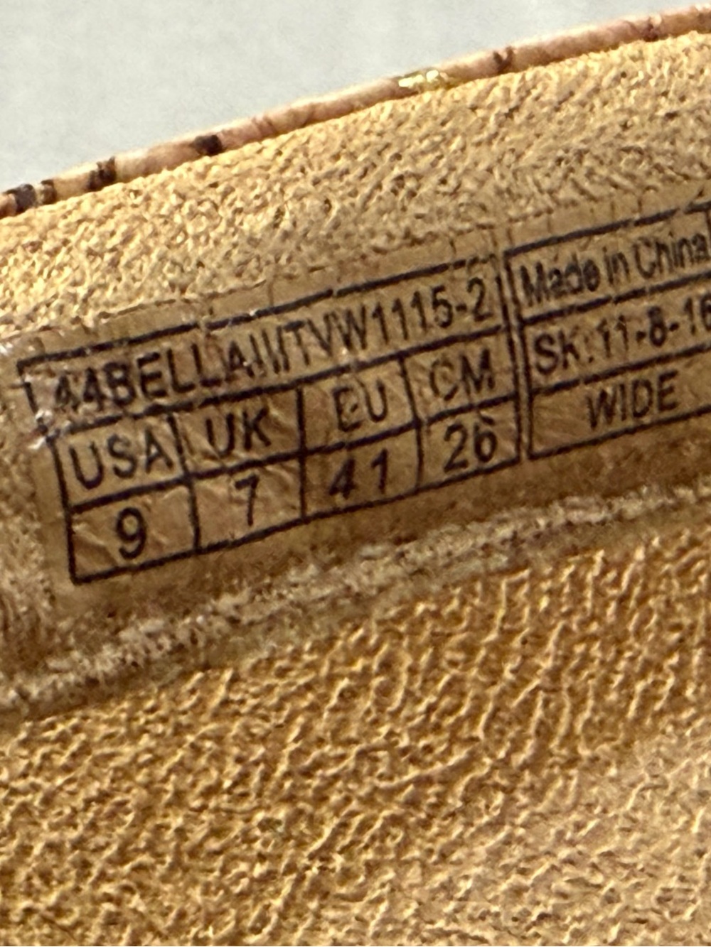 VIONIC Bella II Tan Braided Thong Sandals with Bow Accent - Picture 3 of 3